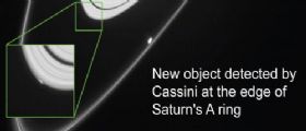 NASA CASSINI scopre Peggy, forse una nuova luna di Satuno